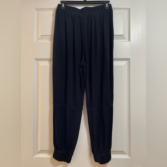 …tgla…Women’s Black Pull on Joggers Size XS - Picture 4 of 9